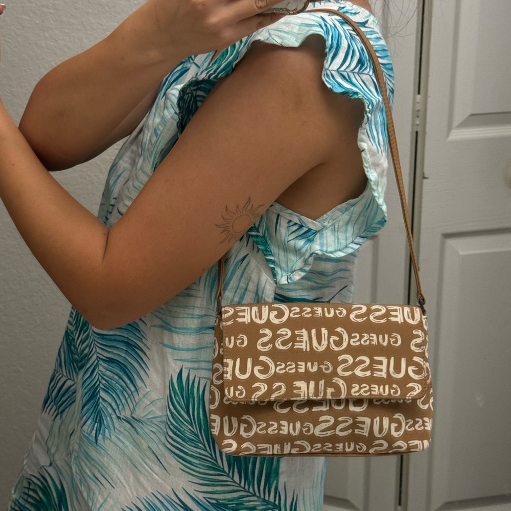 Vintage Y2K Guess Print Logo Tan Shoulder Bag - Picture 11 of 11